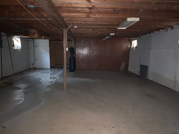 2nd image of 9611 S Sacramento Ave