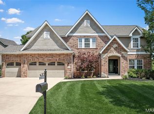 121 Fox Haven Dr, O'Fallon, MO 63368