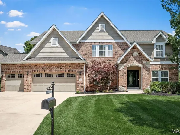 121 Fox Haven Dr, O'Fallon, MO 63368
