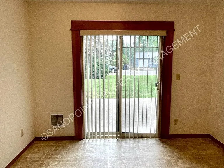 910 N Division Ave #208 — Photo 18