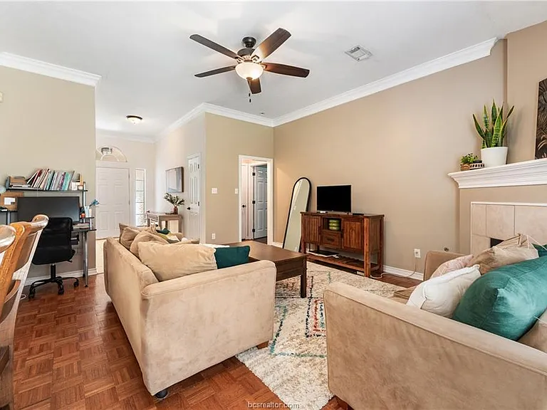 1711 Beaver Pond Ct — Photo 11