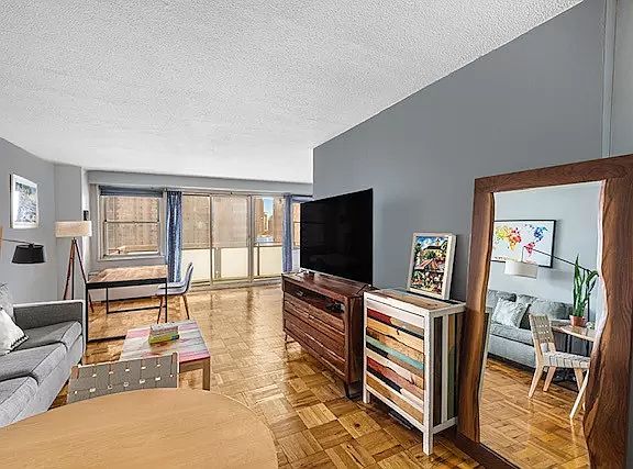 2nd image of 300 E 40th St APT 8F