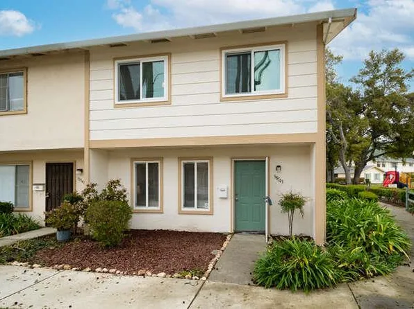 38543 Royal Ann Cmn, Fremont, CA 94536