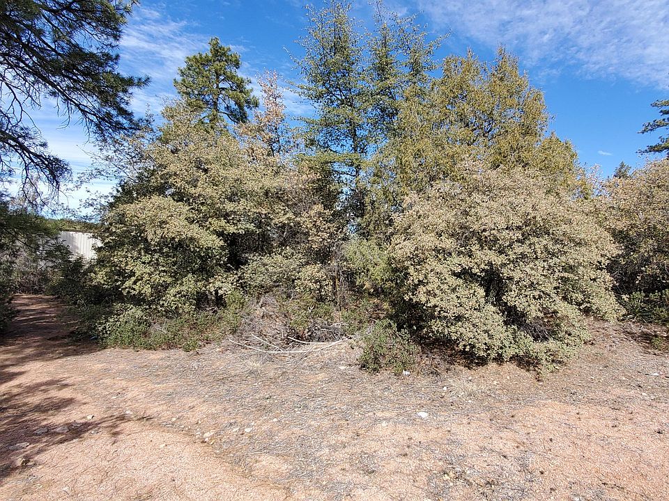 2nd image of 612 N Ponderosa Cir