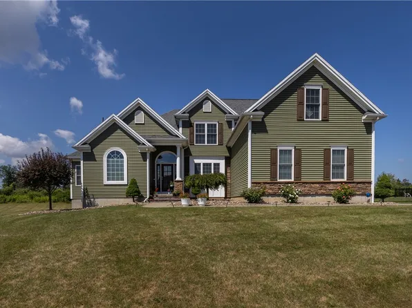 329 Wexford Ln, Horseheads, NY 14845