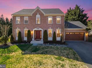 314 Orchard Ct NW, Vienna, VA 22180