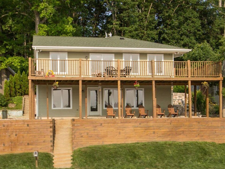 1st image of 4938 Abraham Dr NE