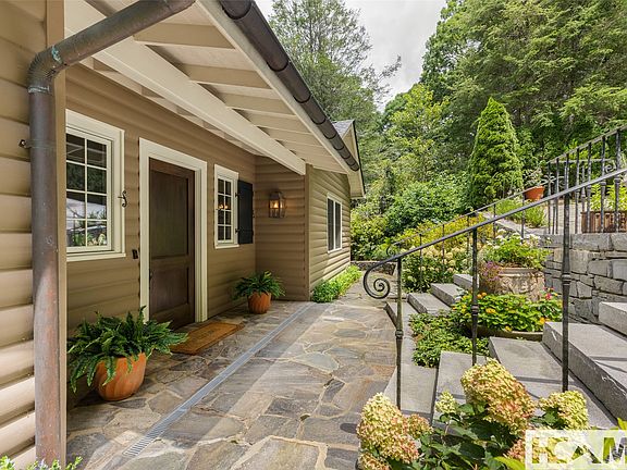 4th image of 114 Cobb Road
