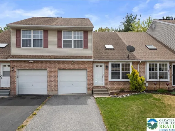 2732 Victoria Ln, Easton, PA 18045