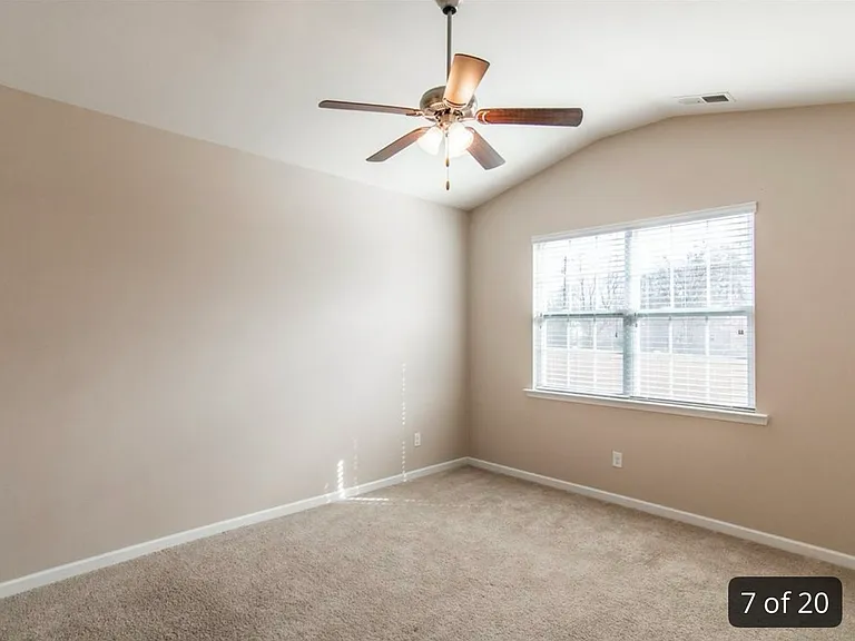 561 Townsend Place Dr — Photo 13