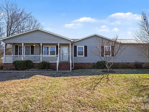 1032 Patterson Farm Rd, Mooresville, NC 28115