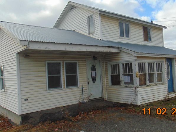 30 Smyrna Street, Houlton, ME 04730