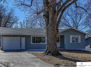 945 W 10th St, Wahoo, NE 68066