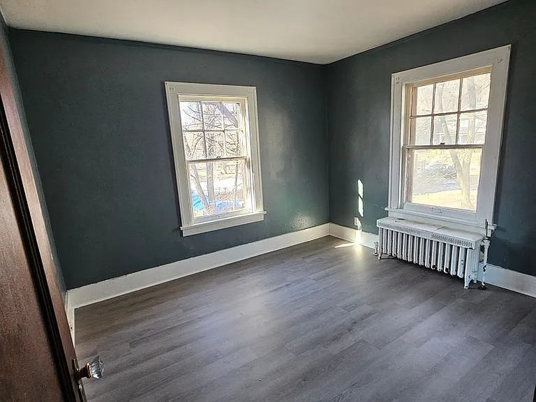 711 Morton St — Photo 14