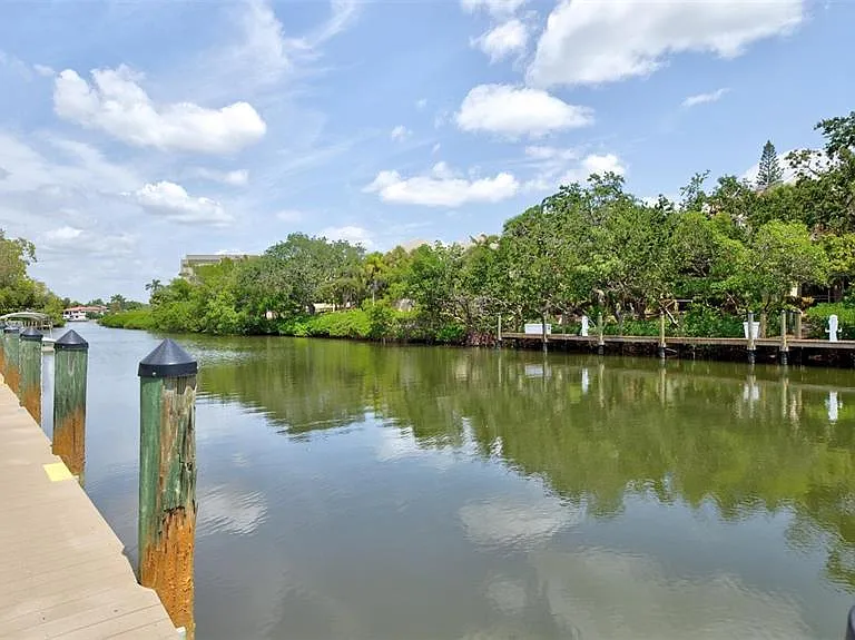 1700 Cove II Pl #310 — Photo 42