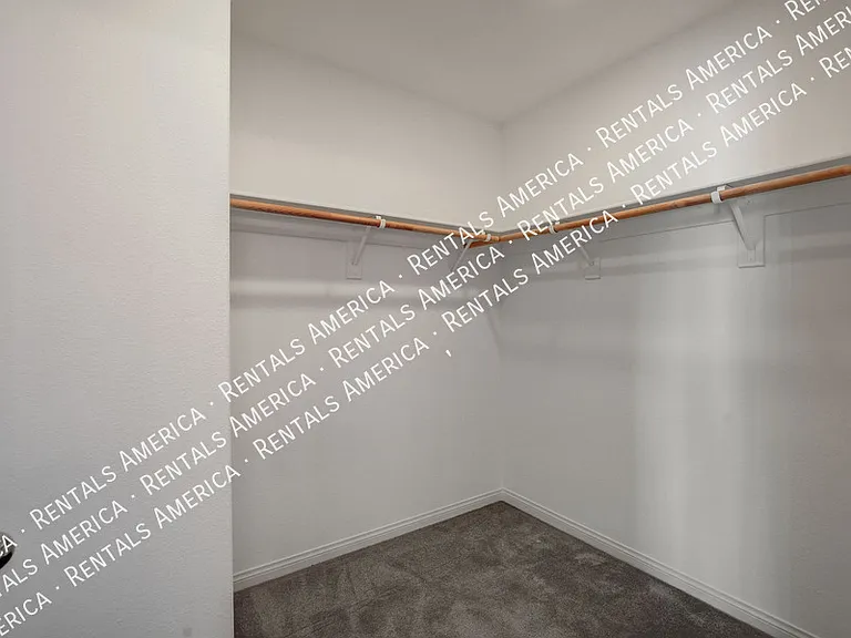 8271 Southern Cross Ave — Photo 13