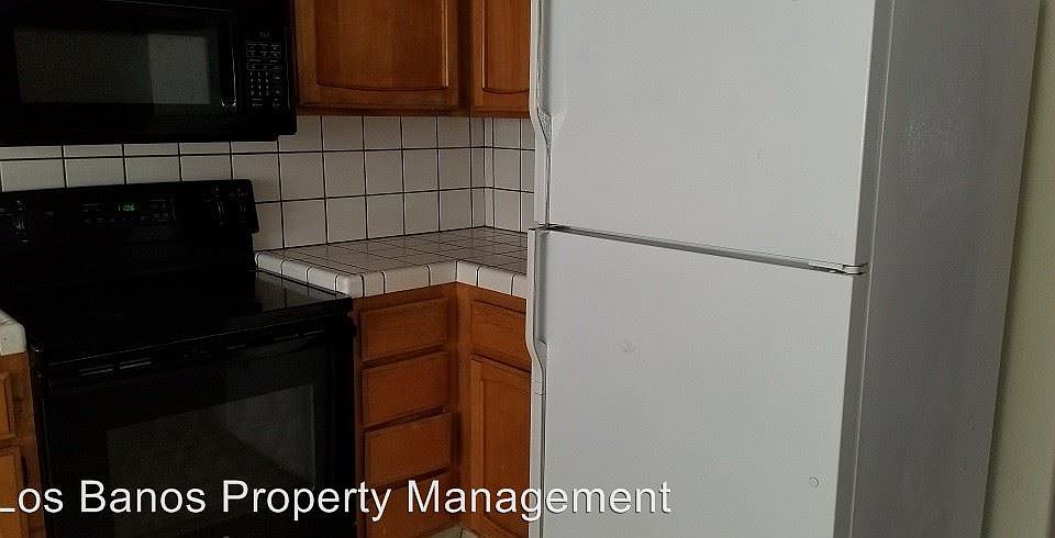 2nd image of 305 Crescent Dr