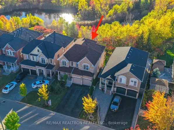 125 Lady Karen Cres, Vaughan, ON L6A 0X3