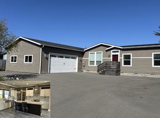 218 Cove Rd, Brookings, OR 97415