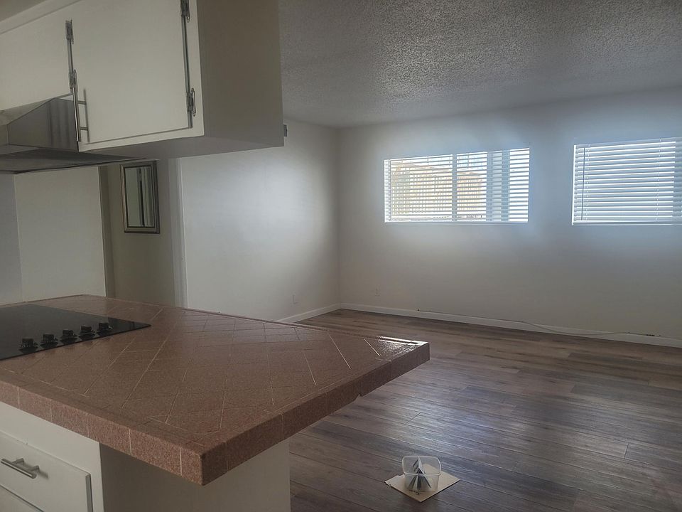 Kitchen/Living Room