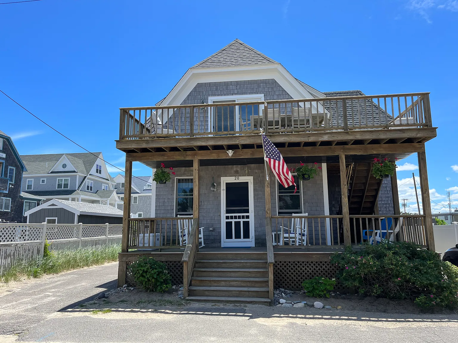 2 bed, 1100 sqft, $2,750 — Photo 1