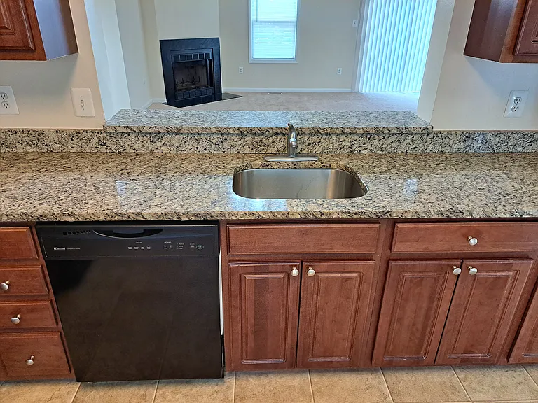 10118 Avenel Gardens Ln — Photo 6