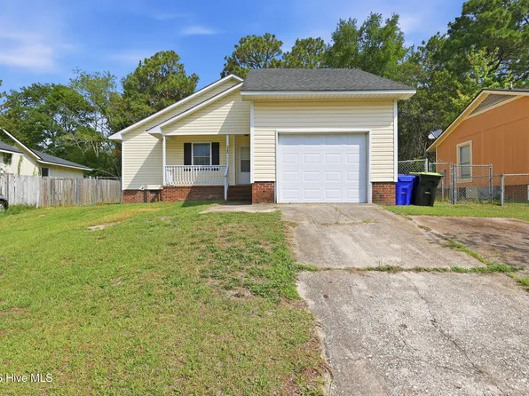 3323 Arrowhead Road, Spring Lake, NC 28390