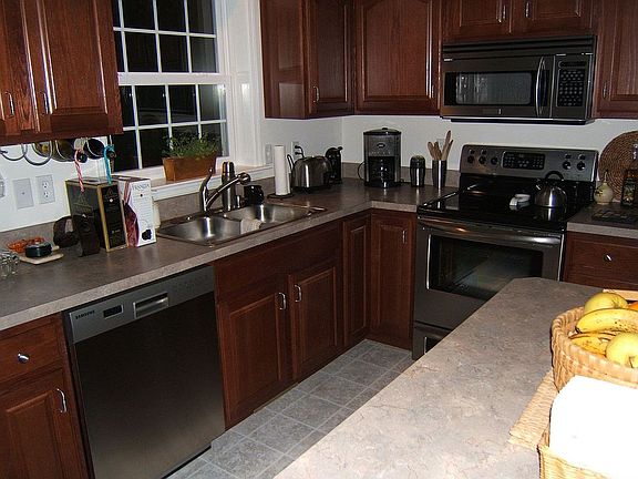 Kitchen area