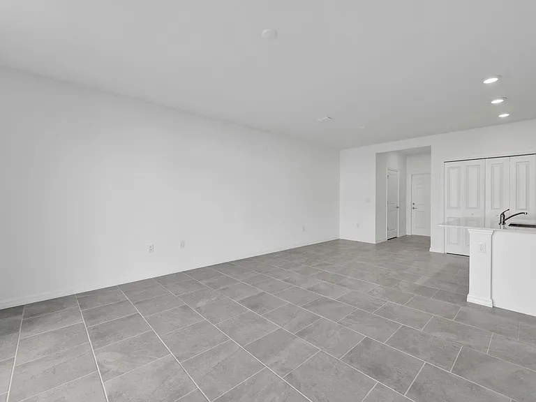 14236 Oviedo Pl — Photo 3