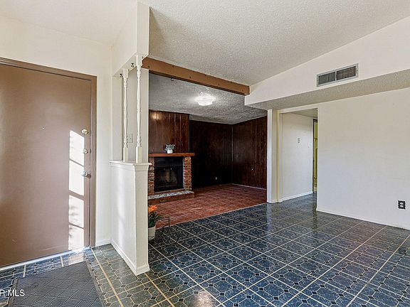 5th image of 10616 Teresa Pl