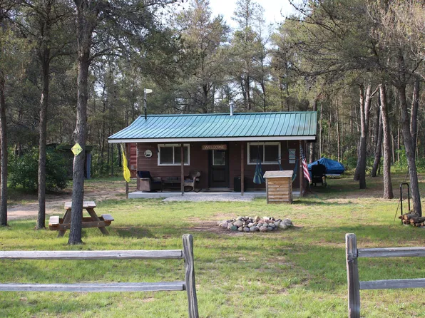 1271 Huron St, Mio, MI 48647