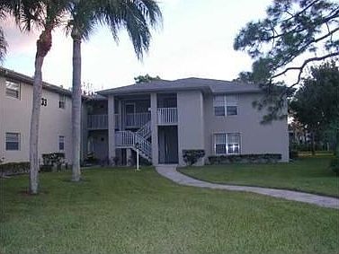 1st image of 33 Lake Vista Trl APT 105