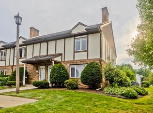 8 Castle Hill Rd #H, Agawam, MA 01001