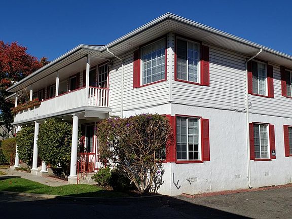 4th image of 833 Live Oak Ave #8