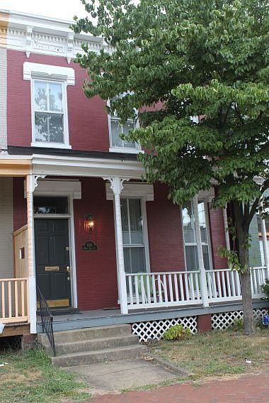 1st image of 1019 W Clay St