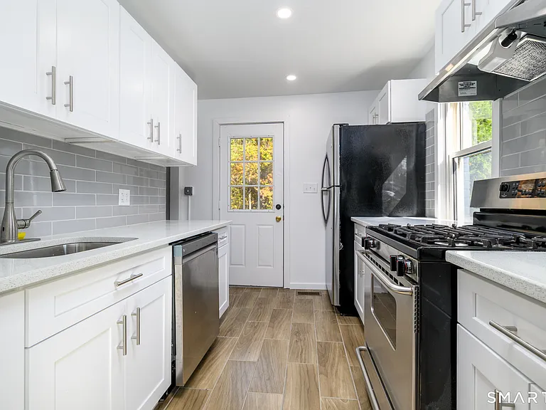 40 Beacon View Dr #2 — Photo 4