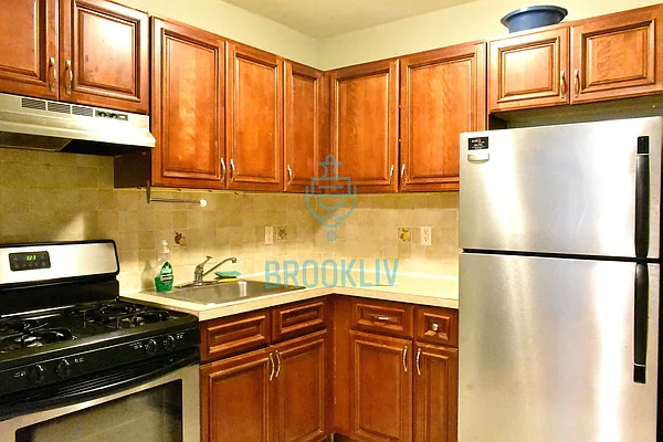 Rented by null | media 12