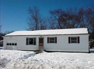 36 Apple Blossom Ln, West Coxsackie, NY 12192