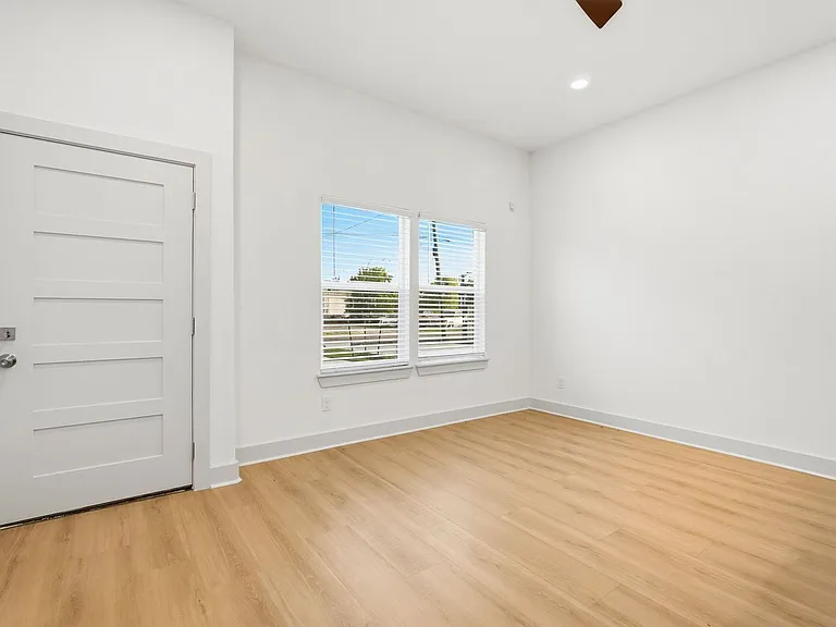 9819 Turnbow St #C — Photo 15