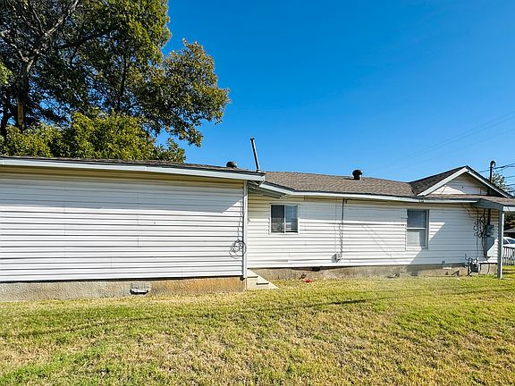 5th image of 2801 Ennis Ave