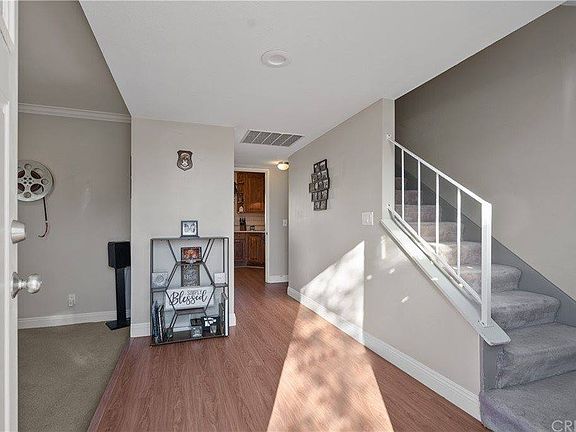 4th image of 20235 Lakemore Dr