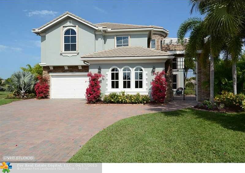 1st image of 7643 NW 122nd Dr