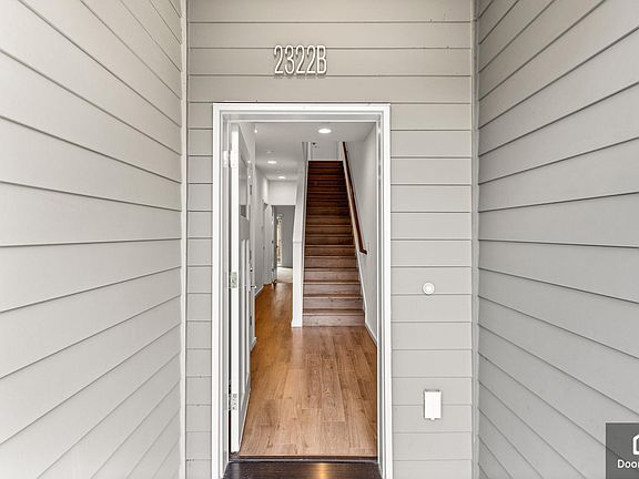 5th image of 2322 N 185th St Unit B
