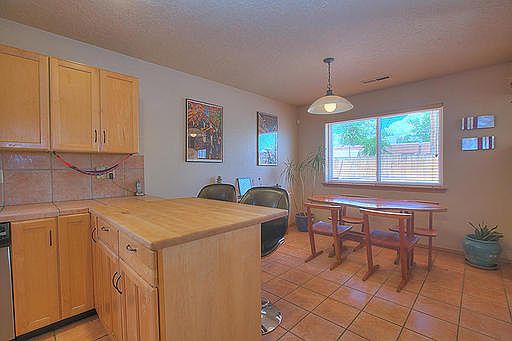5th image of 2105 San Venito Pl NW