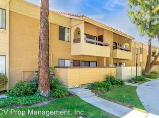 18750 Mandan St APT 1101, Santa Clarita, CA 91351