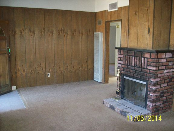 3rd image of 74815 Alta Loma Dr