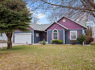 868 W Dee Ct, Hayden Lake, ID 83835