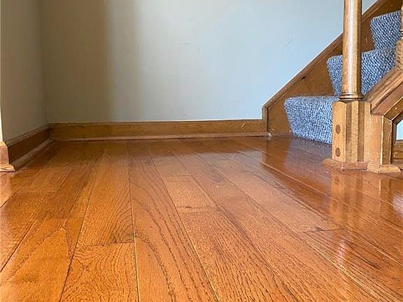 5th image of 4263 Victorian Dr