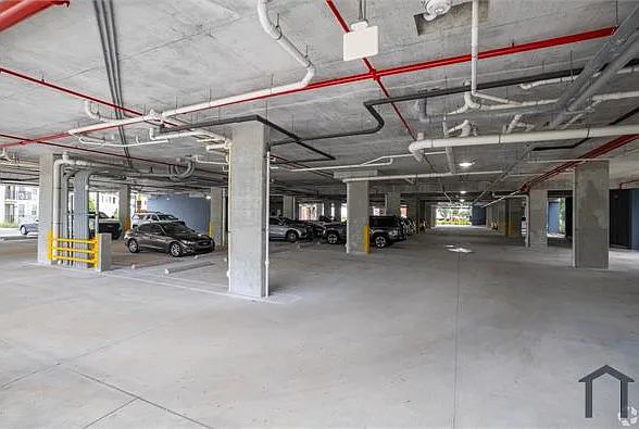 203 N University Dr — Photo 37