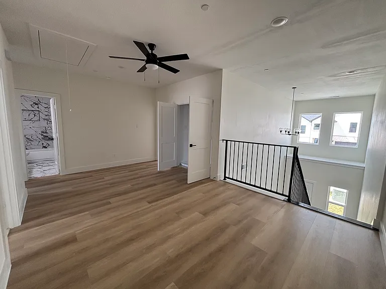 4444 Fatima Dr — Photo 13